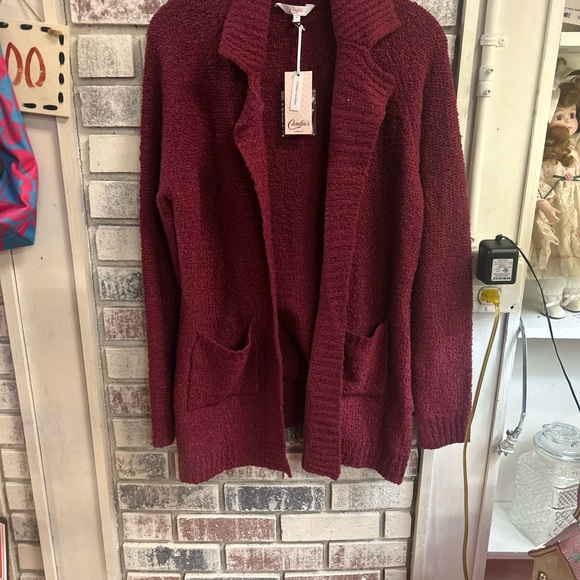 Candie's Sweaters - Candies ladies med maroon cardigan new
